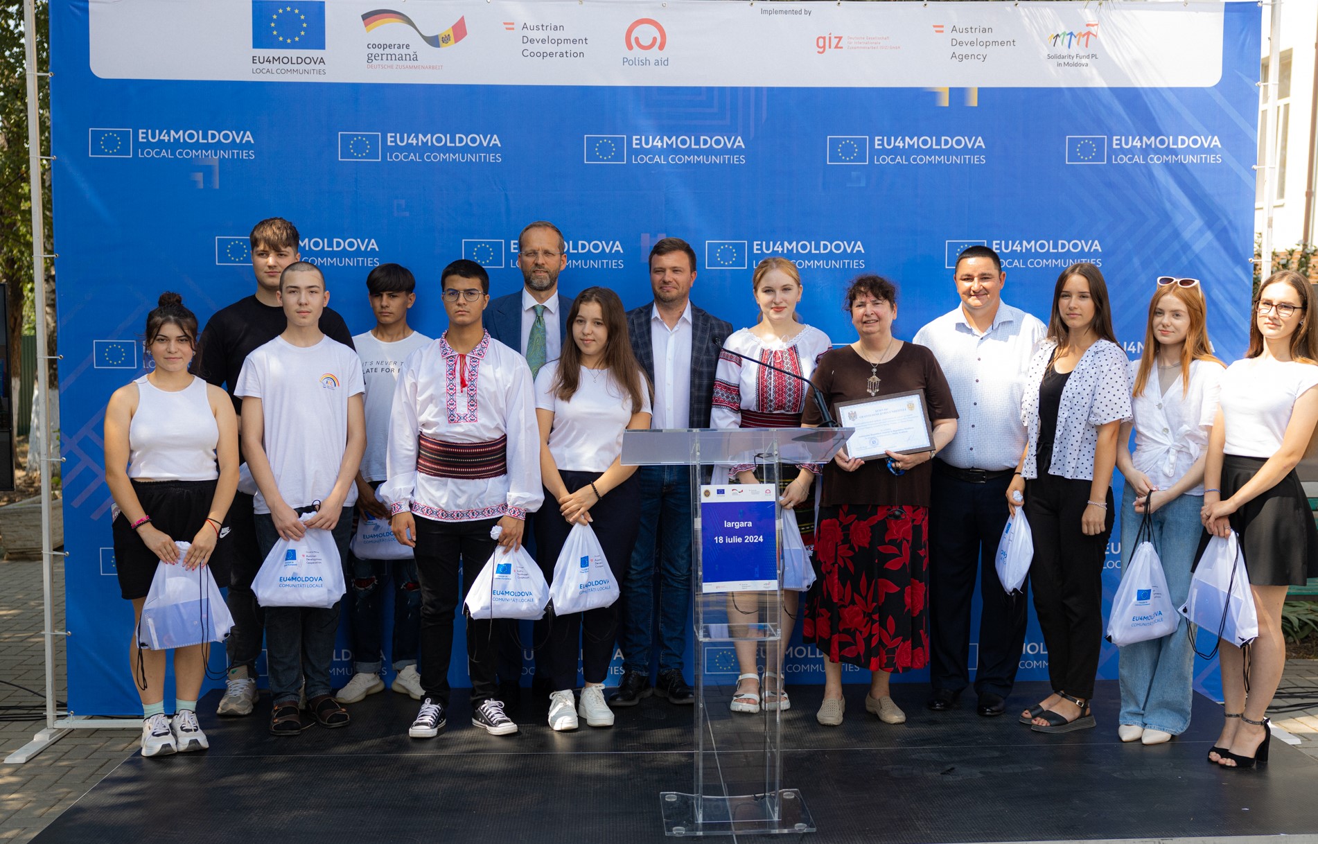 Moldova: Local Communities